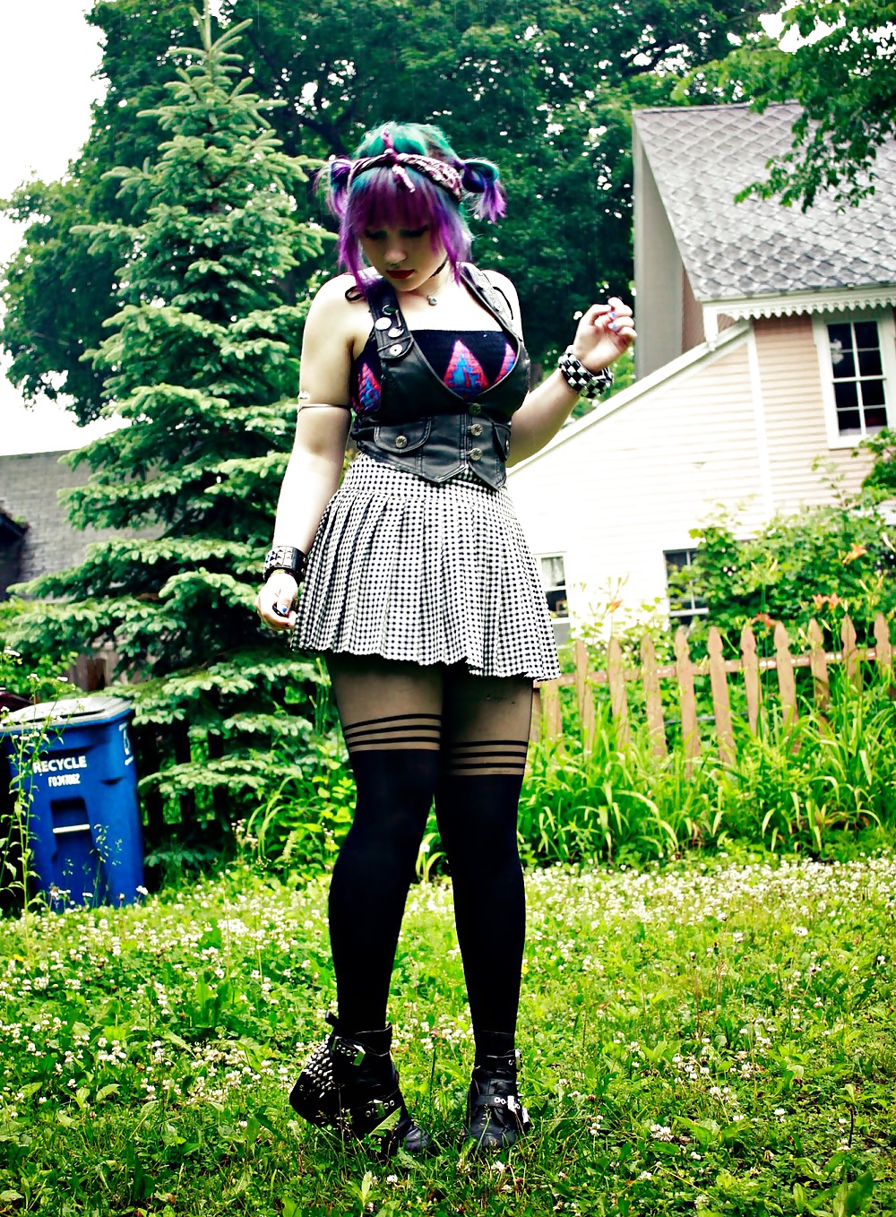 Un lindo punkrocker
 #27682762