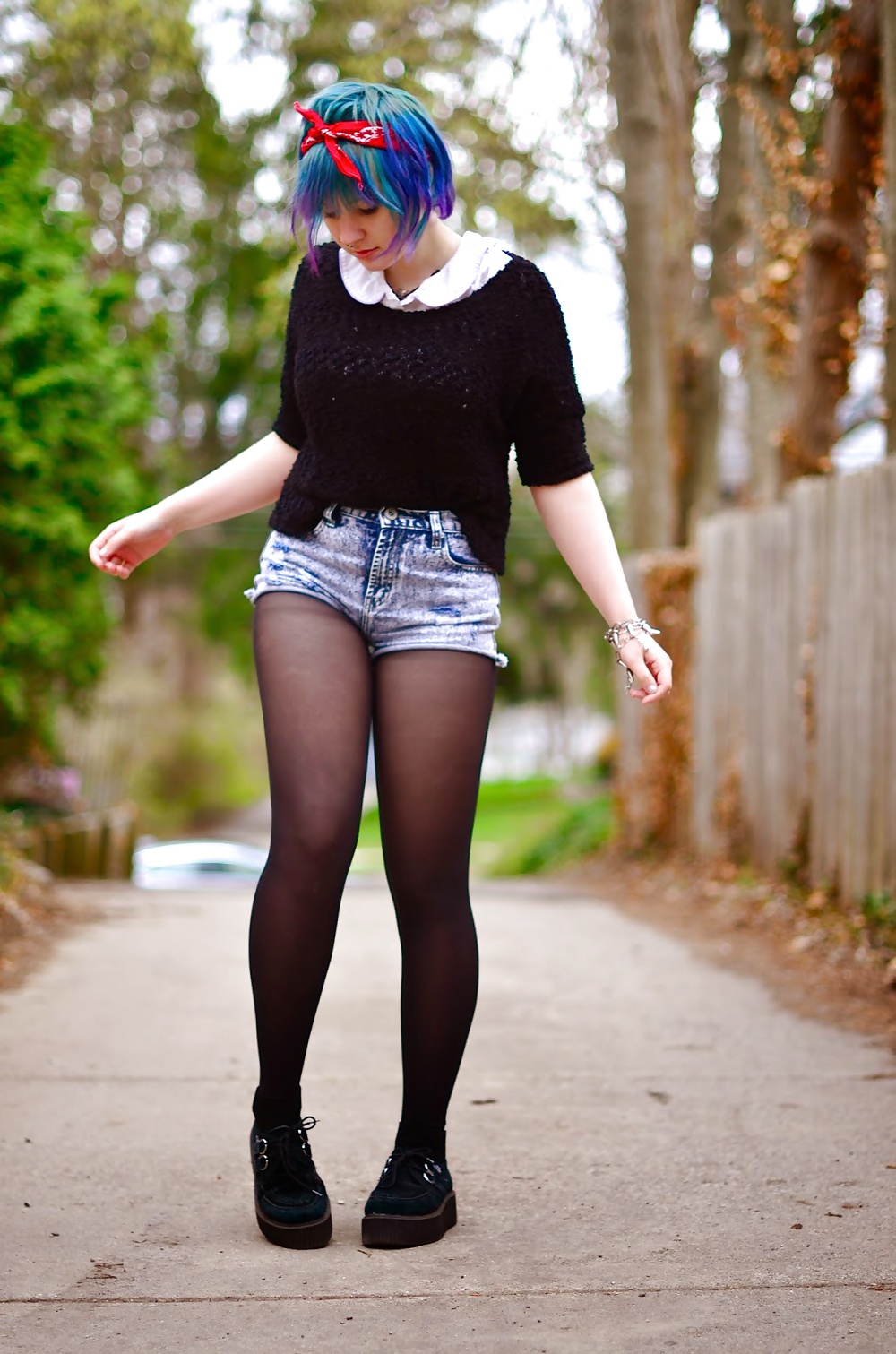 キュートなパンクロッカー
 #27682846