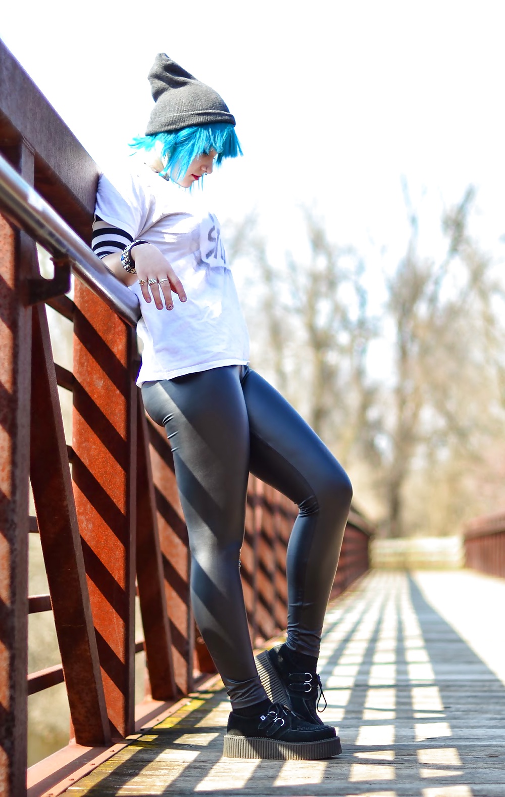 キュートなパンクロッカー
 #27682907