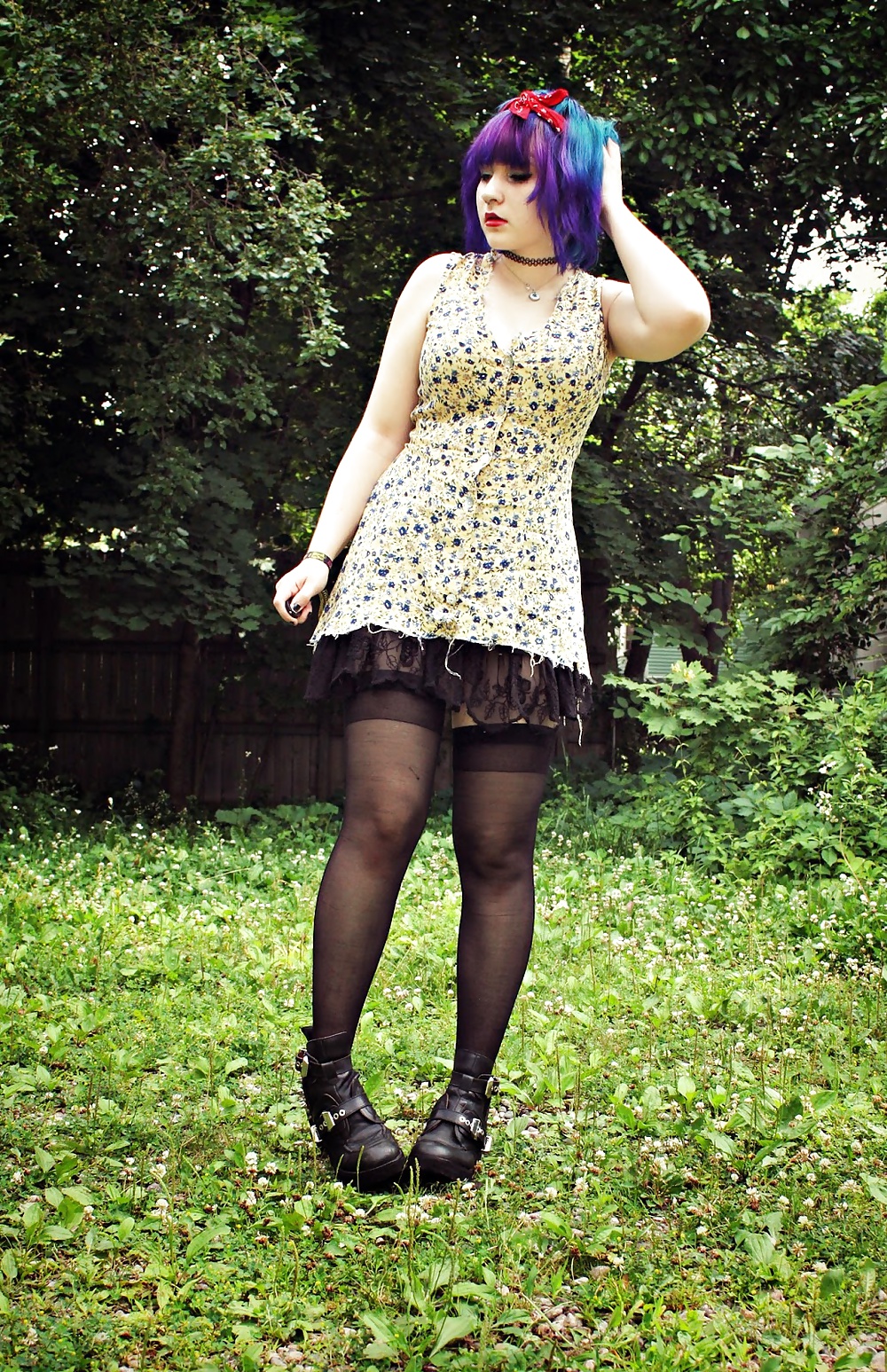 キュートなパンクロッカー
 #27682977