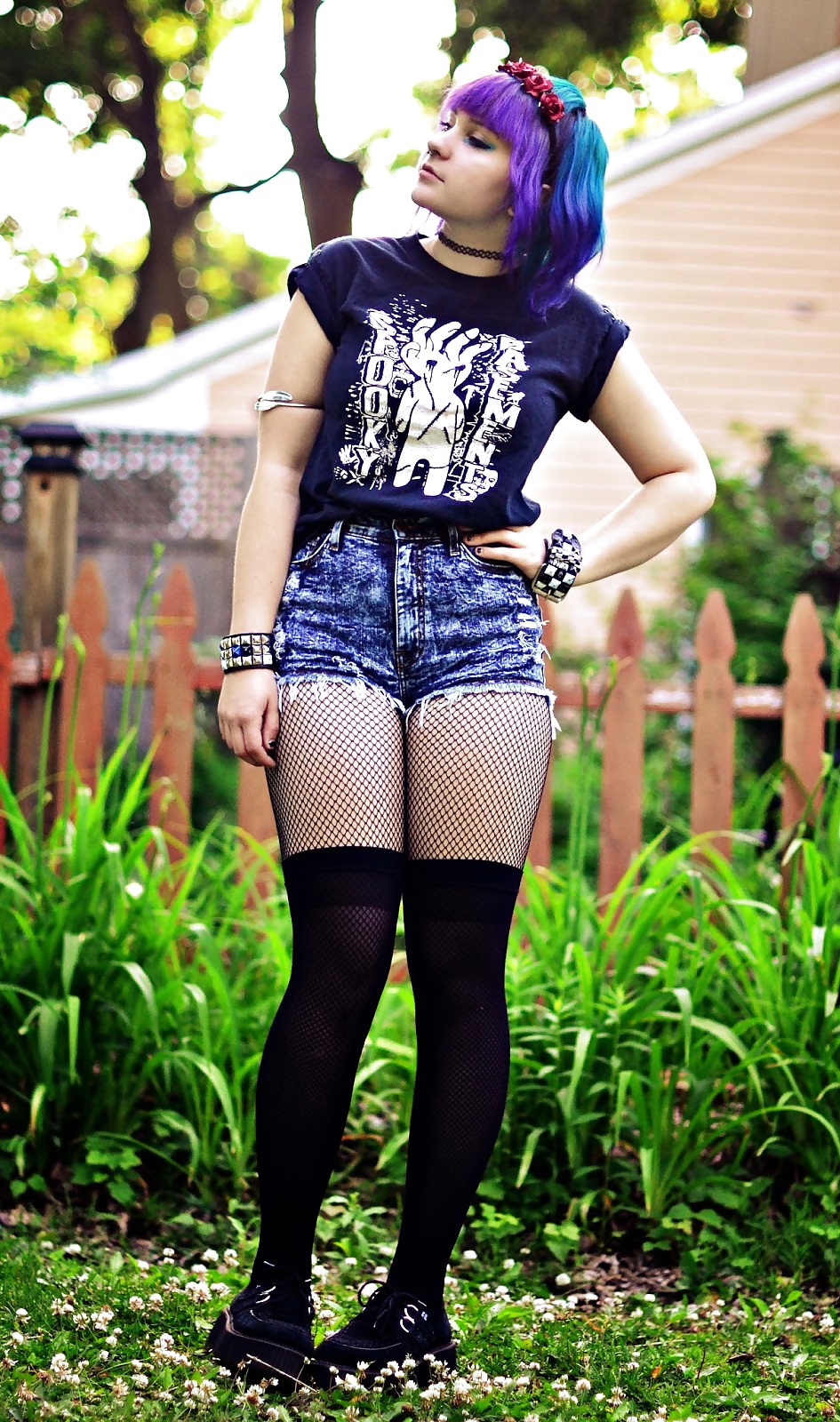 キュートなパンクロッカー
 #27682990