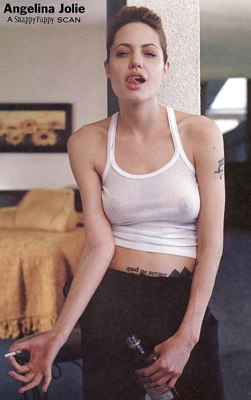 Angelina jolie ultima collezione nuda
 #37537509