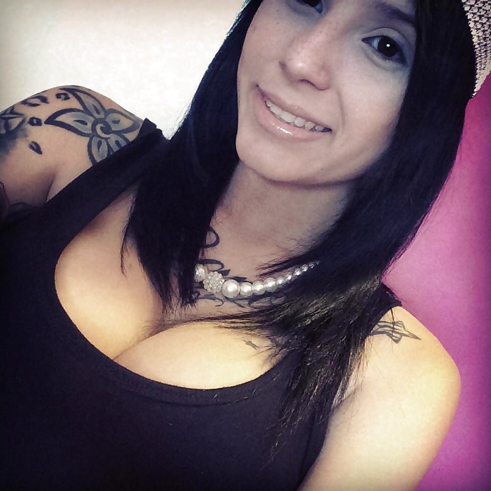 Sexy Latina MILF With Tattoos  #39033297