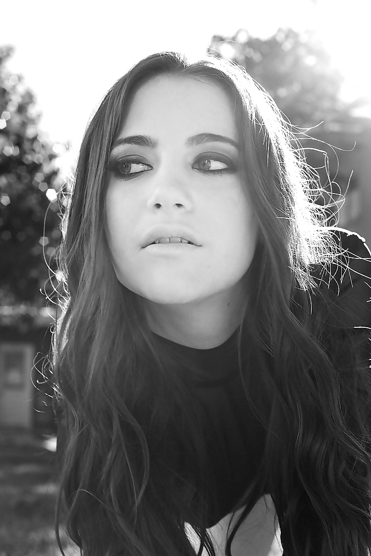 Alexa Nikolas #26578079