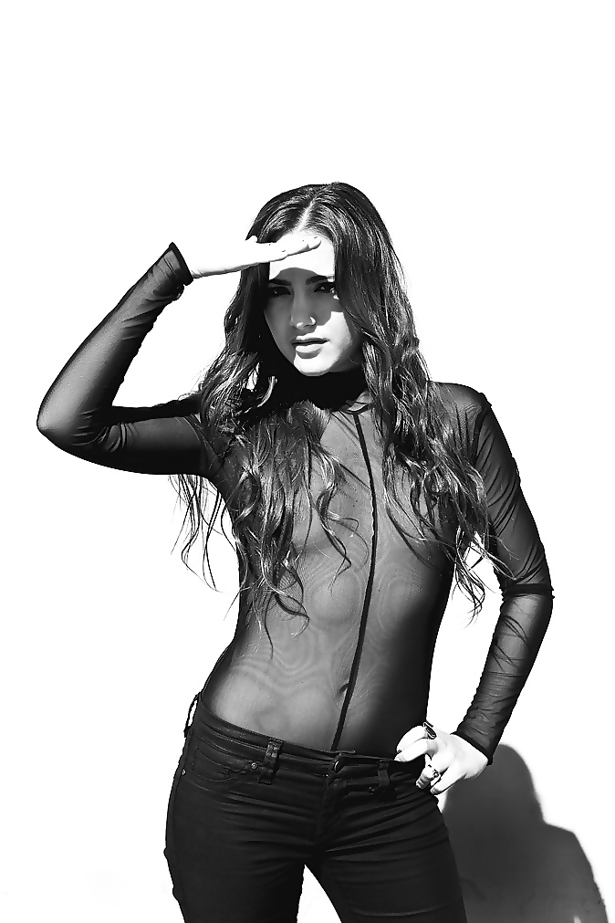 Alexa Nikolas #26578090