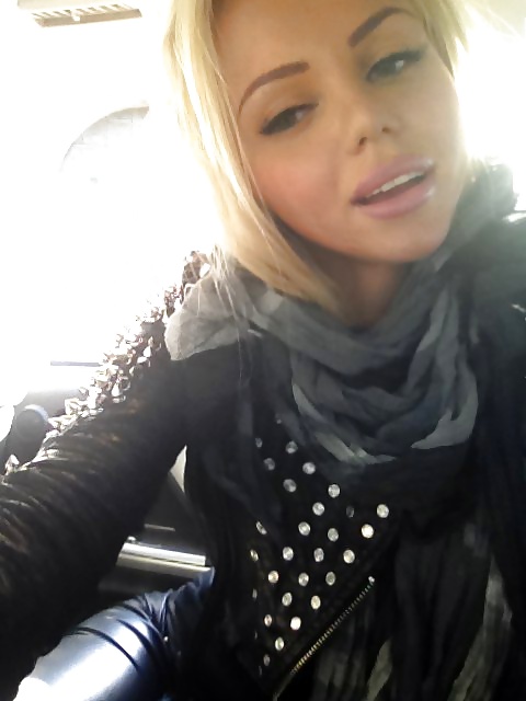 Blonde Katya Sambuca #27570707