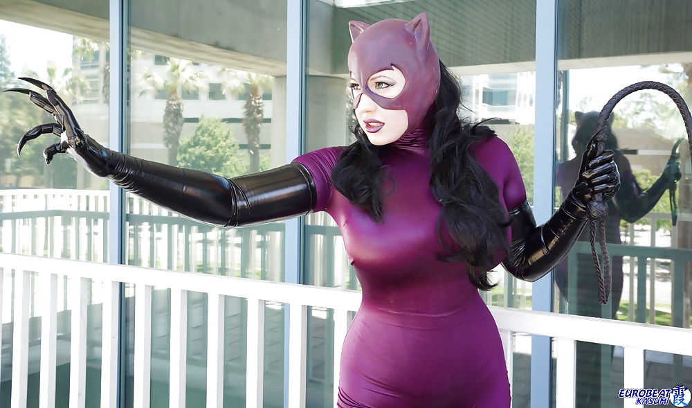 Cosplay #7: belle as catwoman from dc comics
 #24580853