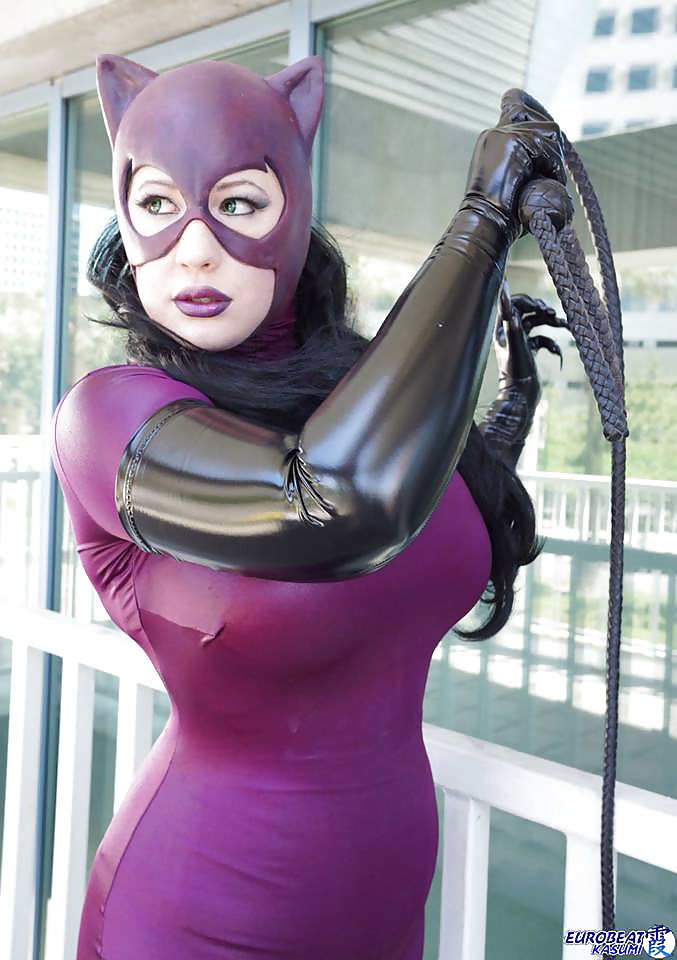 Cosplay #7: Belle as Catwoman from DC Comics #24580898