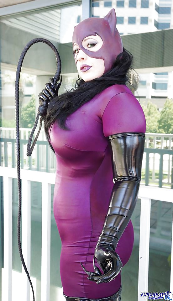 Cosplay #7: belle as catwoman from dc comics
 #24580921