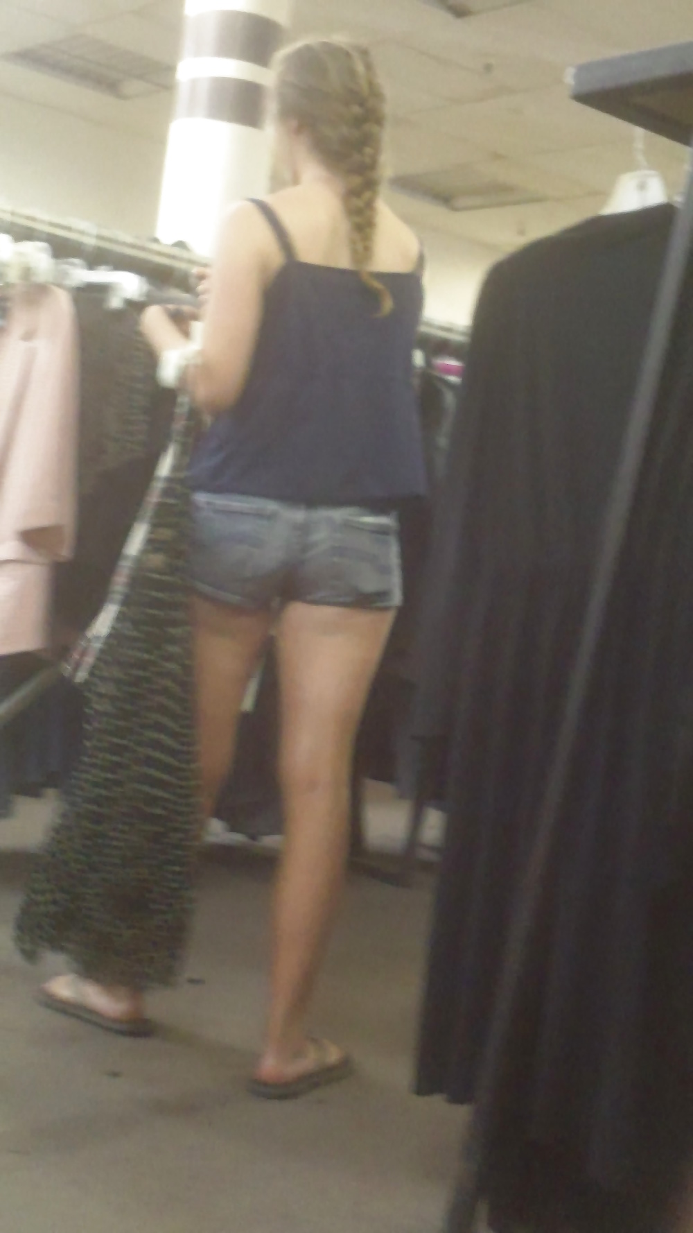 Popular teen girls ass & butt in jeans part 3 #25398125