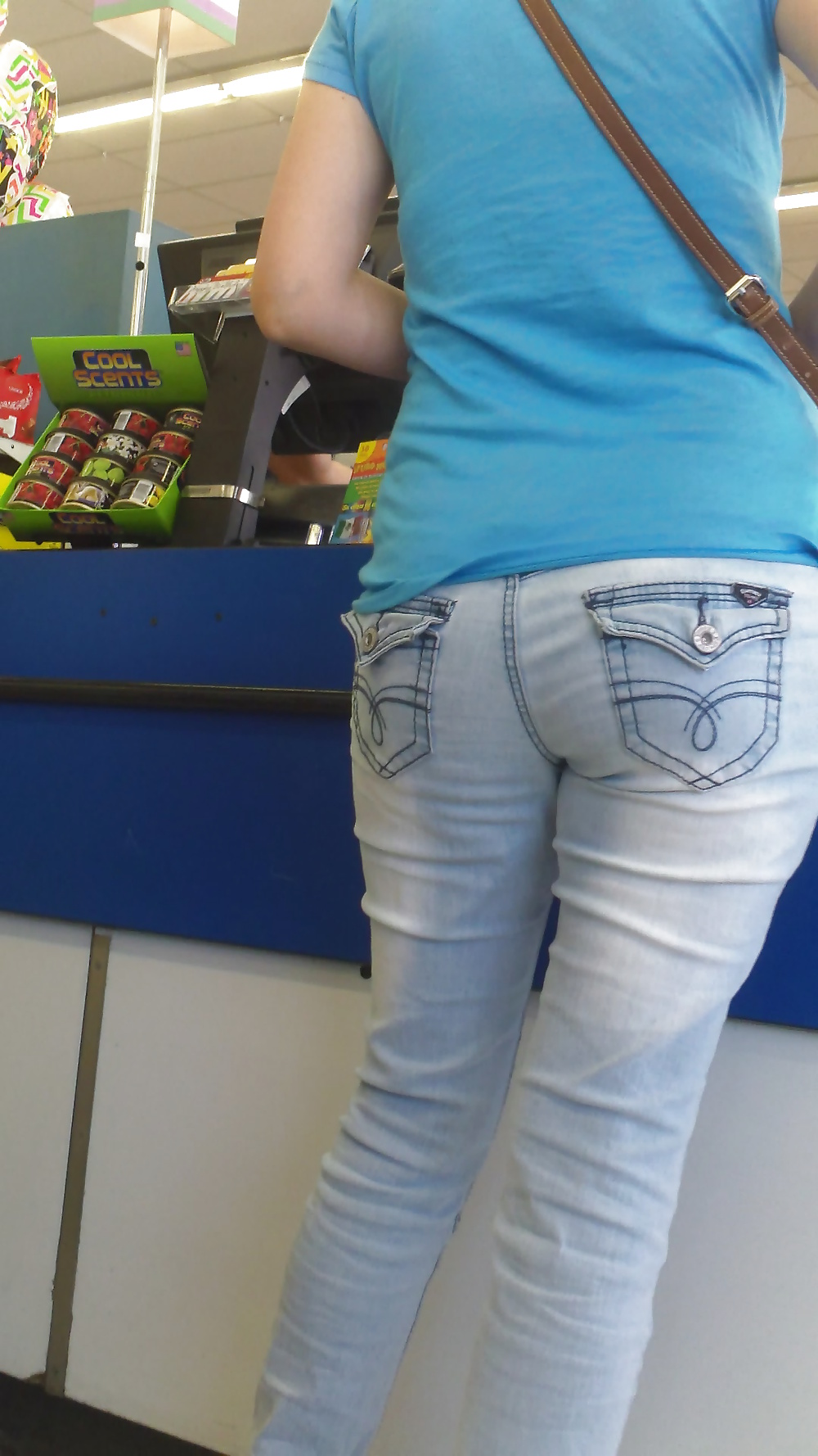 Popular teen girls ass & butt in jeans part 3 #25398572
