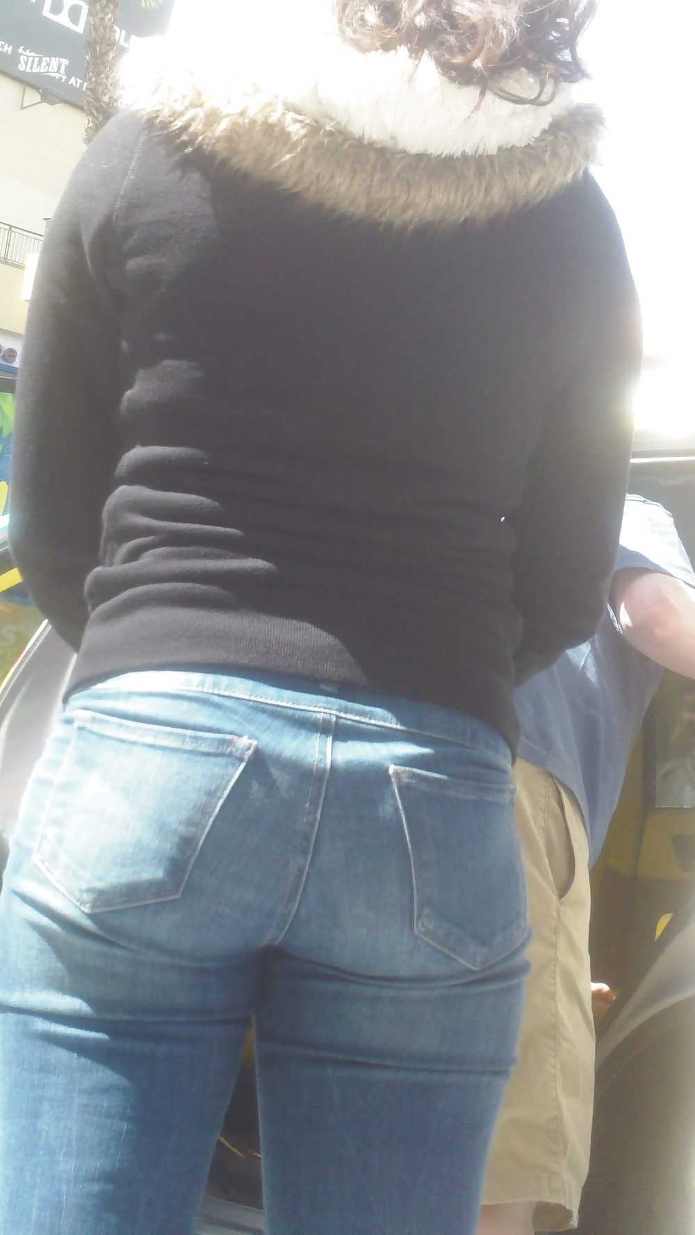 Populares chicas jóvenes culo y trasero en jeans parte 3
 #25400923