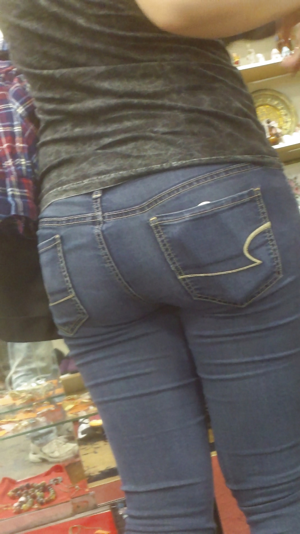 Populares chicas jóvenes culo y trasero en jeans parte 3
 #25401881