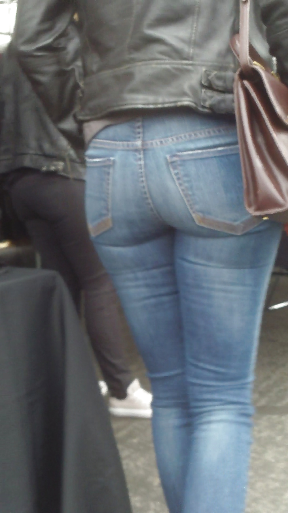Popular teen girls ass & butt in jeans part 3 #25403802