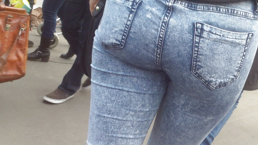 Populäre Jugendlich Mädchen Arsch & Hintern In Jeans Teil 3 #25404257