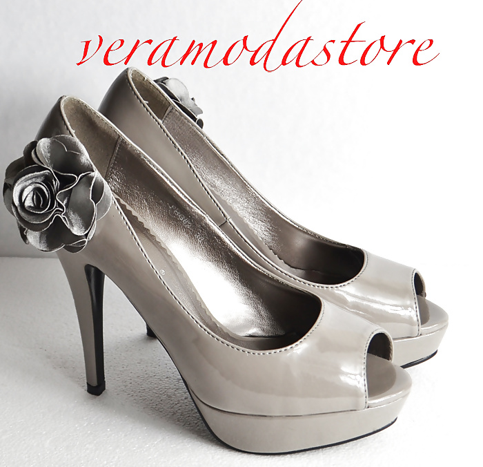 Decollete 2 #35555306
