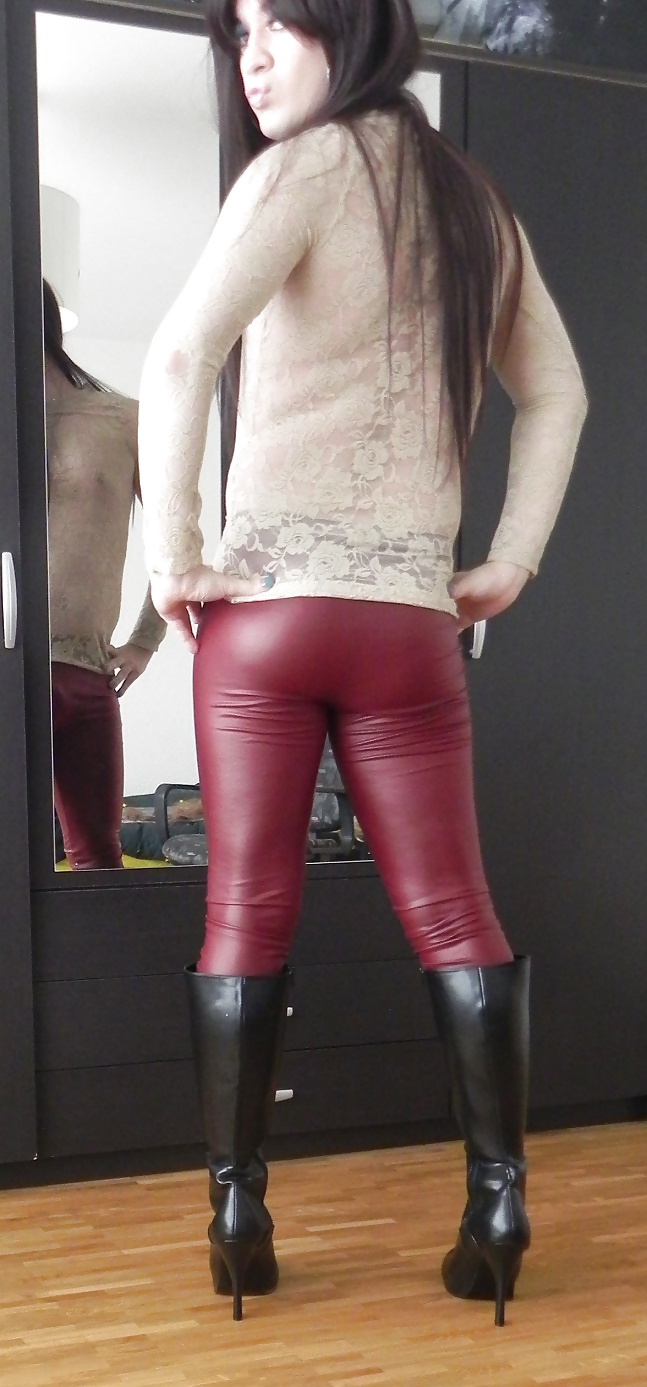 Yes I am a sissy :). Boots & leather gurl #28515950