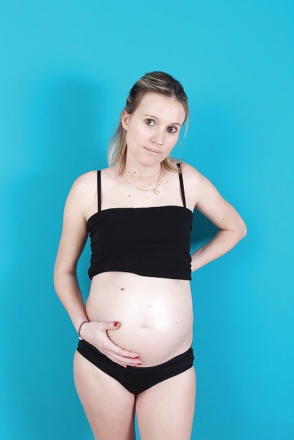 Aurelie Enceinte #23845071