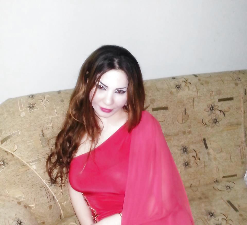 Lara Murad - Arabic chubby busty singer #37648701