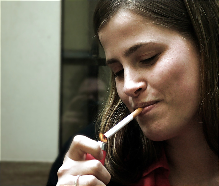 Hembras fumadoras
 #25786772