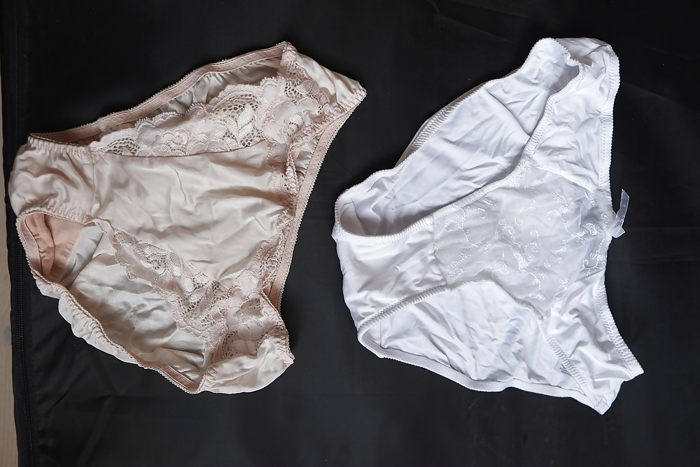 Colleague's lingeries #26082378