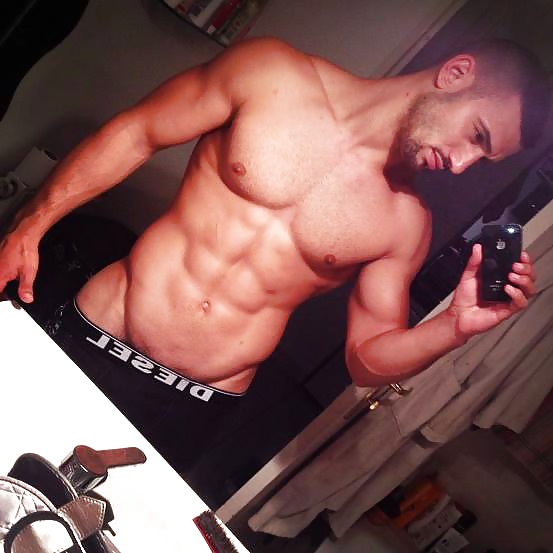 セクシーな男たち
 #29753693