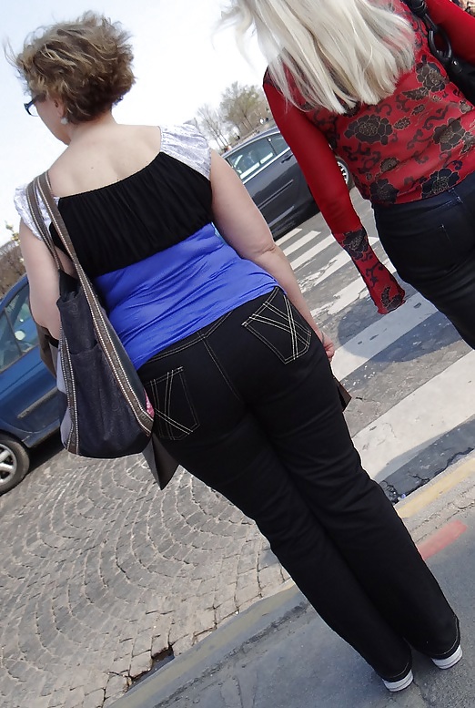 ジューシーなお尻
 #35907144