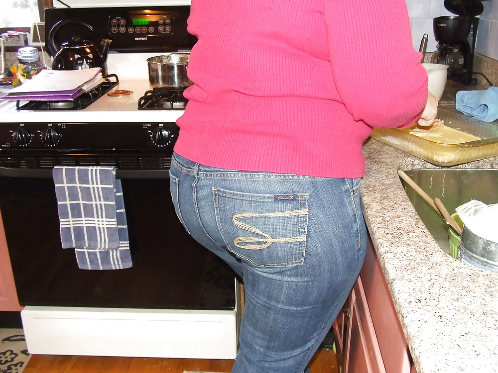 ジューシーなお尻
 #35907152