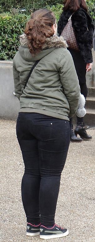 ジューシーなお尻
 #35907207