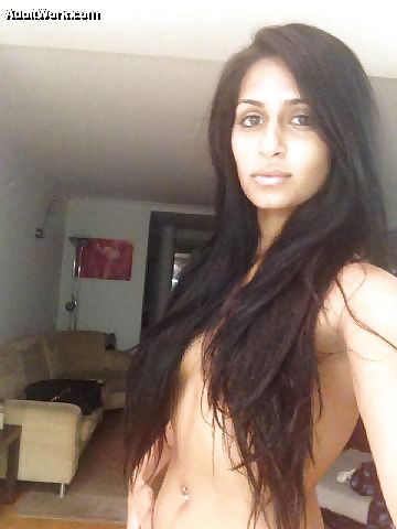 Miya Rai Indische Pornstar Schlampe #36516579