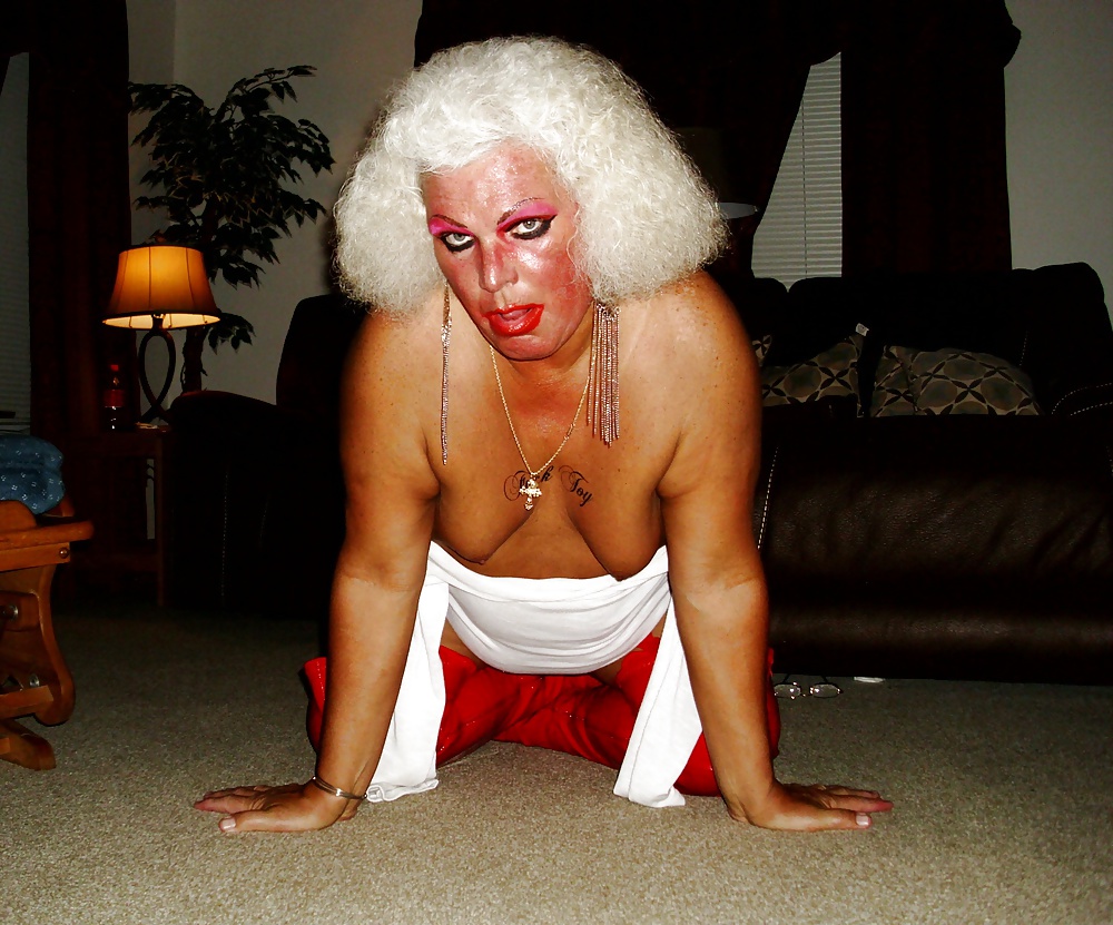 Red Booted T-PAWG #39946914