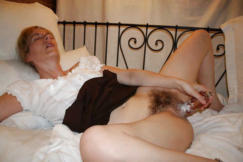 Bottomless and Hairy Insertion #34221694