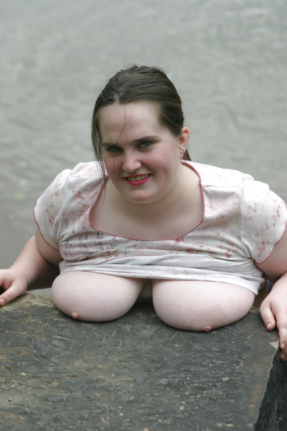 Kaylee on the railroad tracks
 #29962470