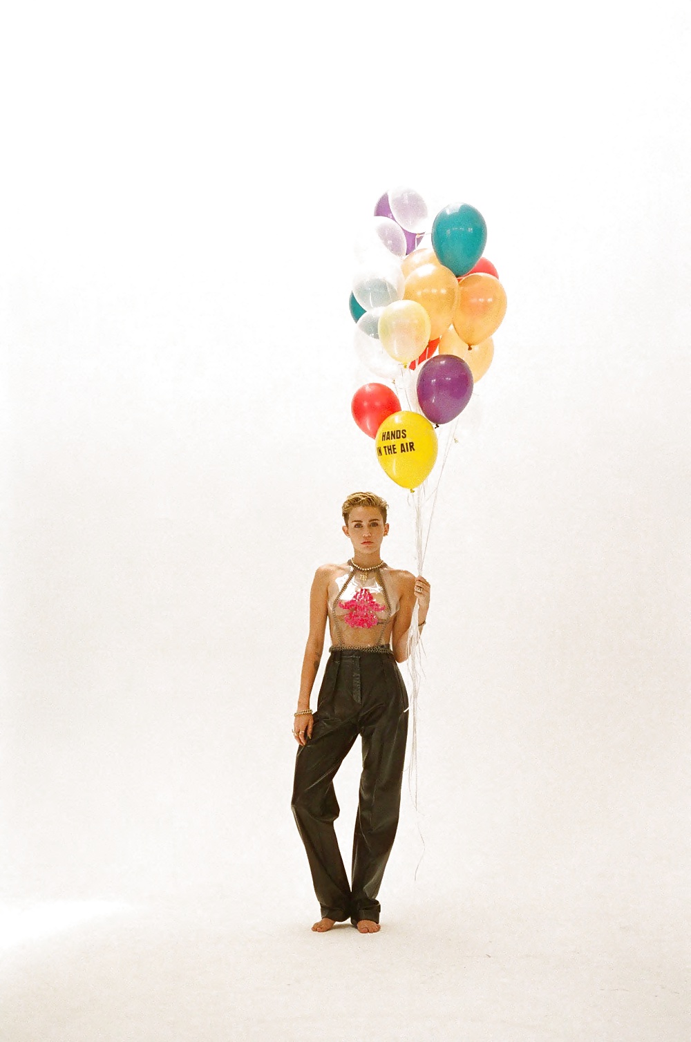 Miley Cyrus - Outtakes Bangerz De Photoshoot #34020824