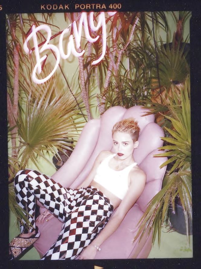 Miley cyrus - bangerz photoshoot outtakes
 #34020896