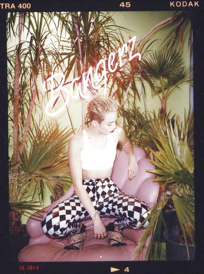 Miley Cyrus - bangerz photoshoot outtakes
 #34020911