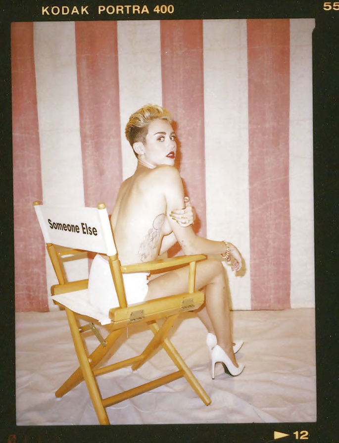 Miley Cyrus - Bangerz Foto-Shooting Outtakes #34020924