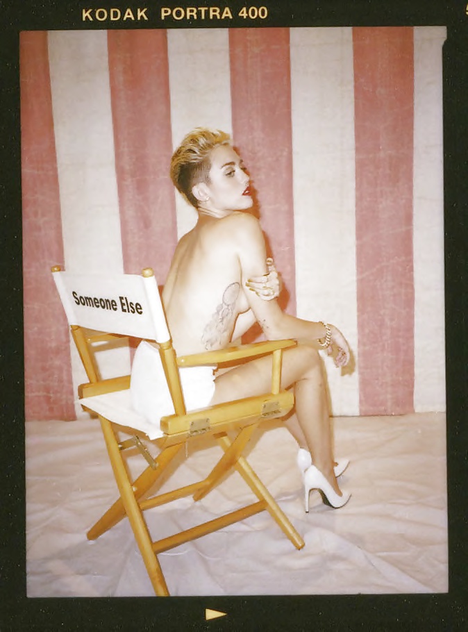 Miley Cyrus - Bangerz Foto-Shooting Outtakes #34020928