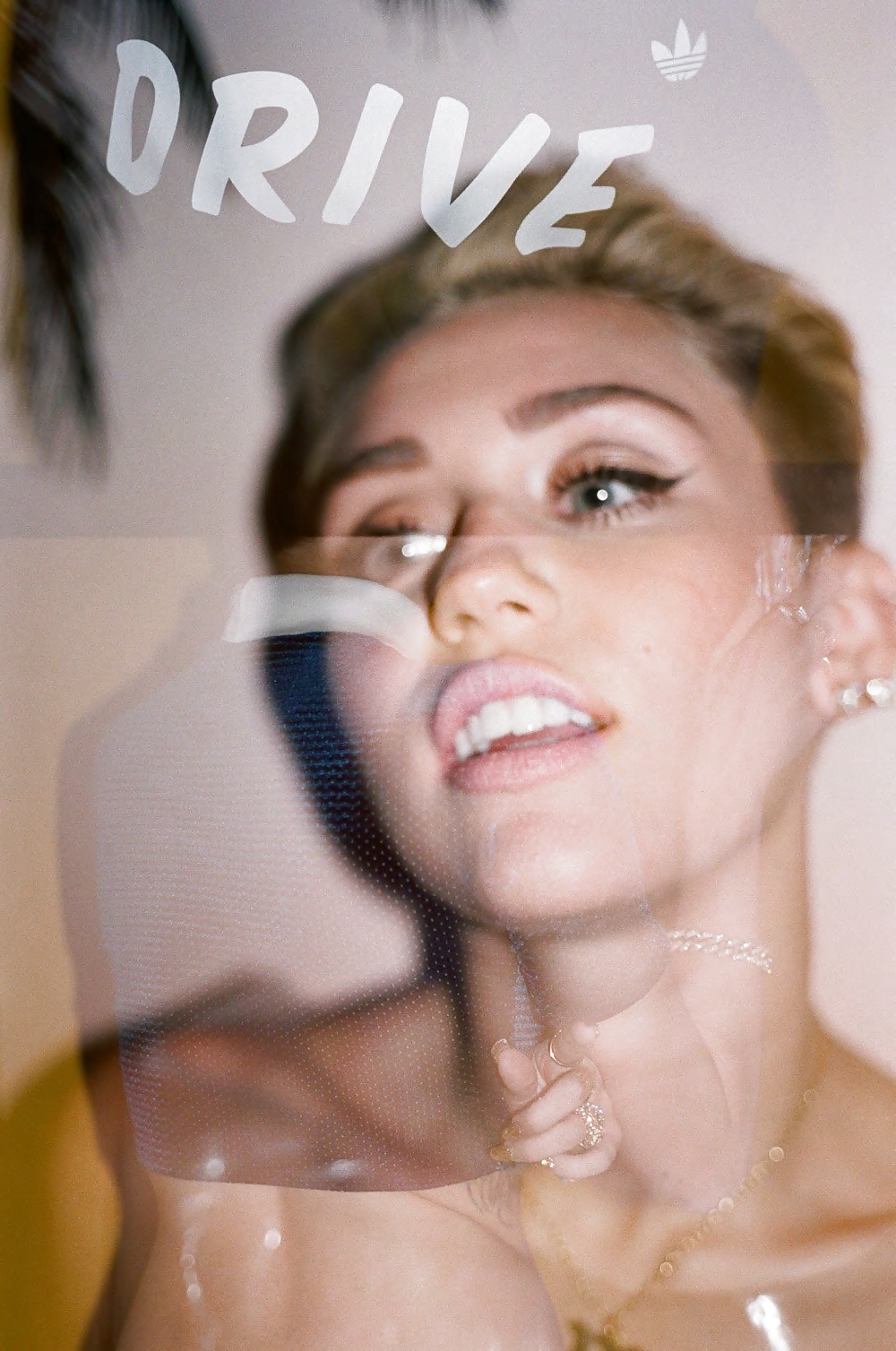 Miley Cyrus - Bangerz Photoshoot Outtakes #34021014