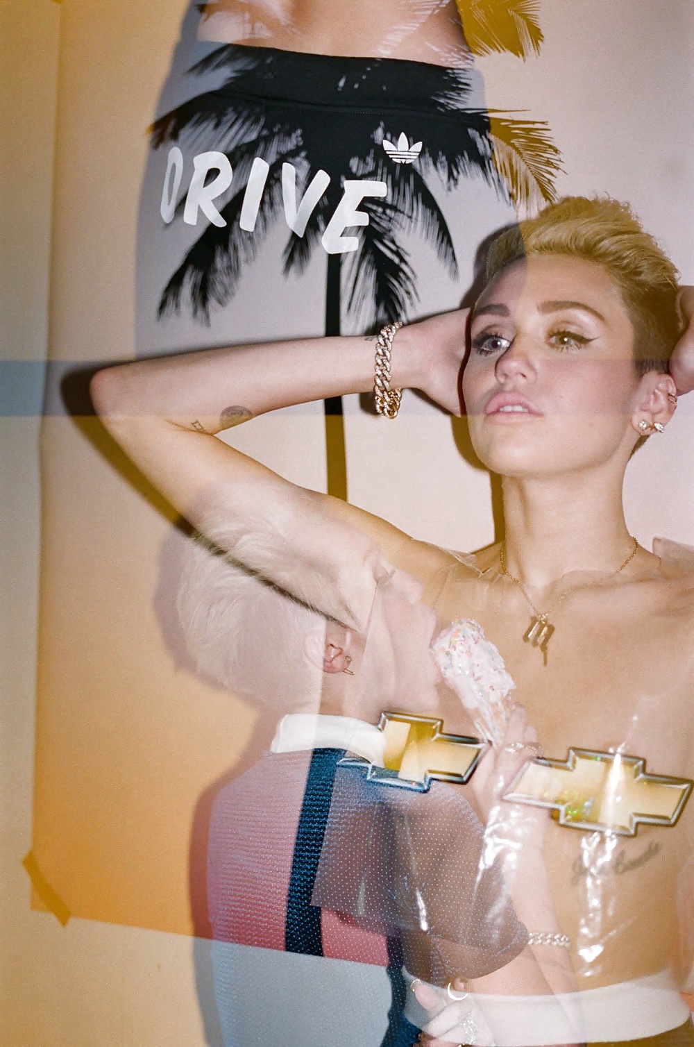 Miley Cyrus - bangerz photoshoot outtakes
 #34021017