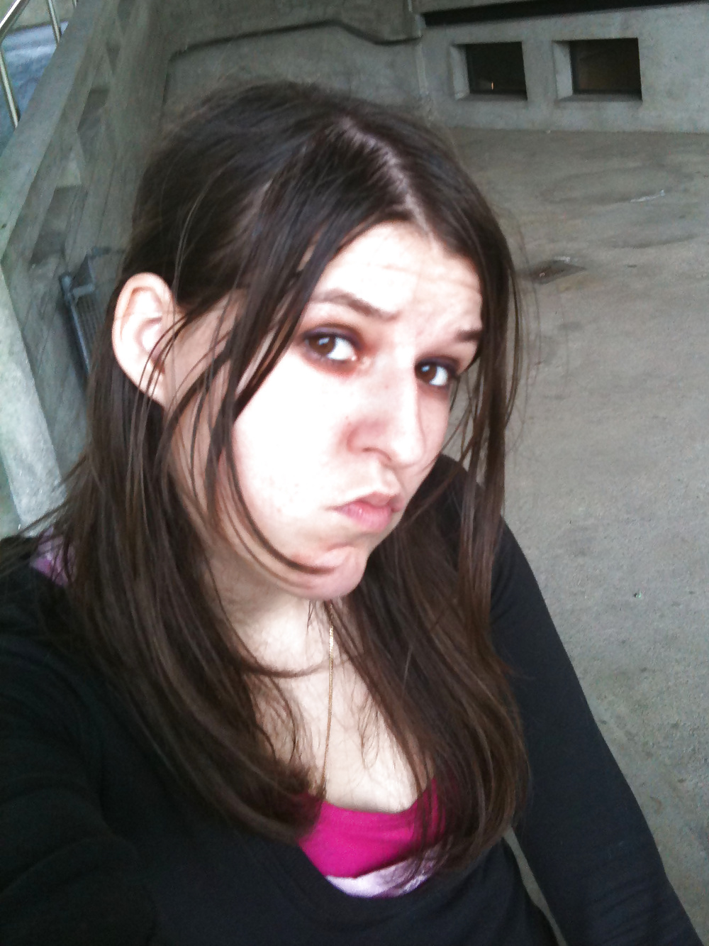 恥ずかしがり屋の娘
 #30788429