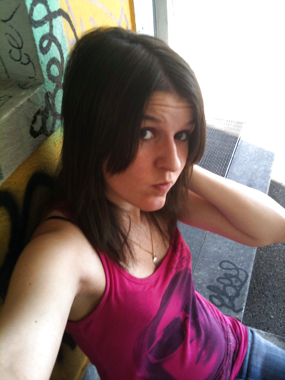 恥ずかしがり屋の娘
 #30788486