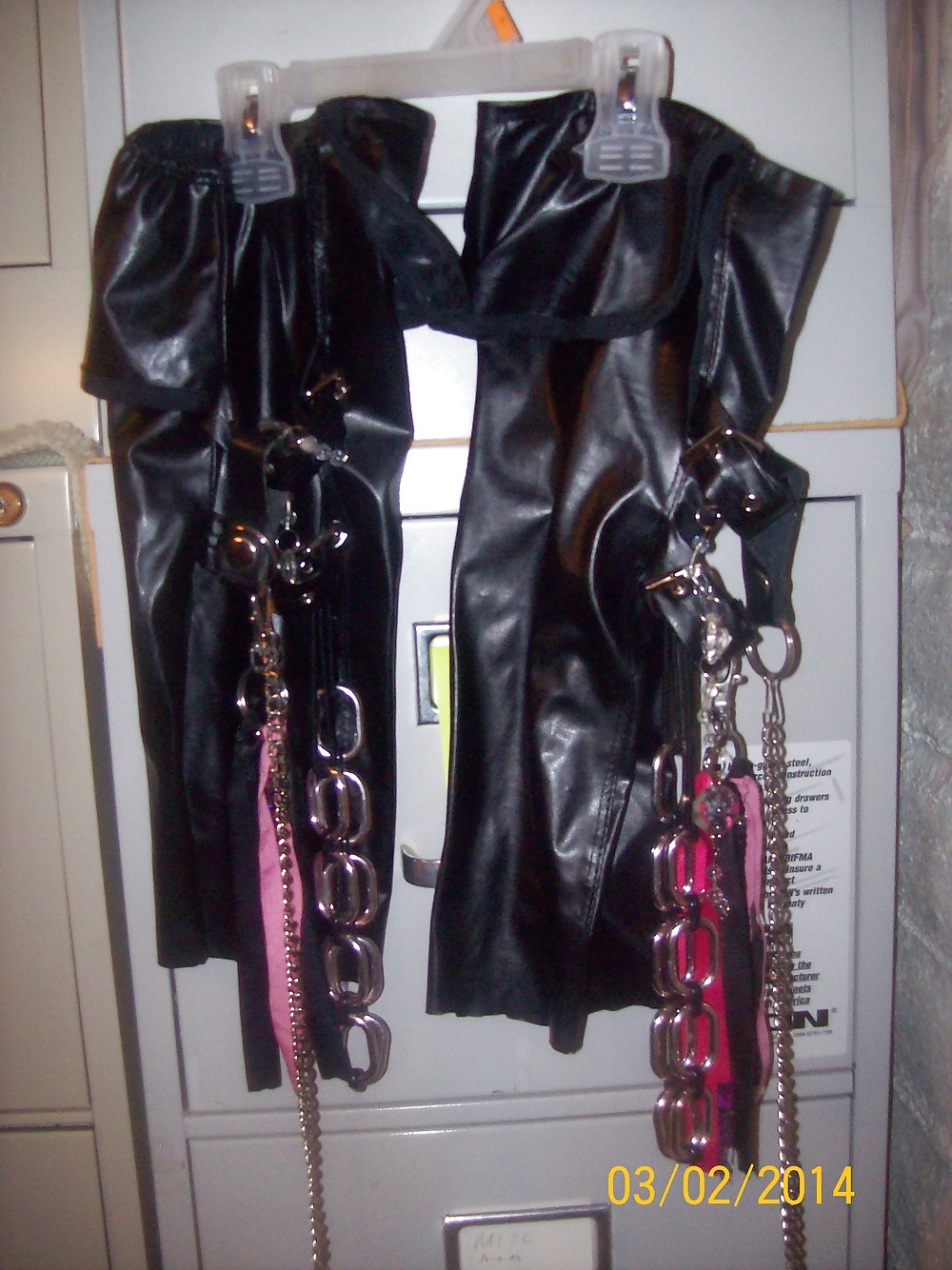 Platform stiletto heels to tease and get fucked by BBCs in. #25208927
