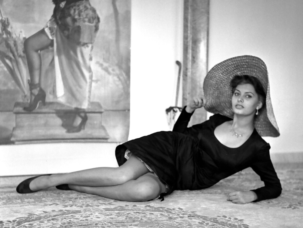 Sophia Loren #32497908