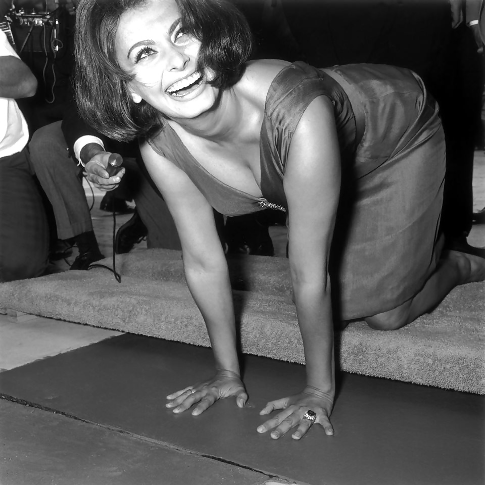 Sophia Loren #32497970
