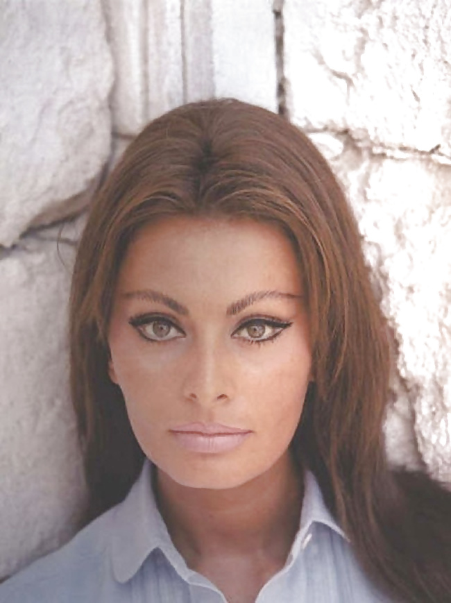 Sophia Loren #32497974
