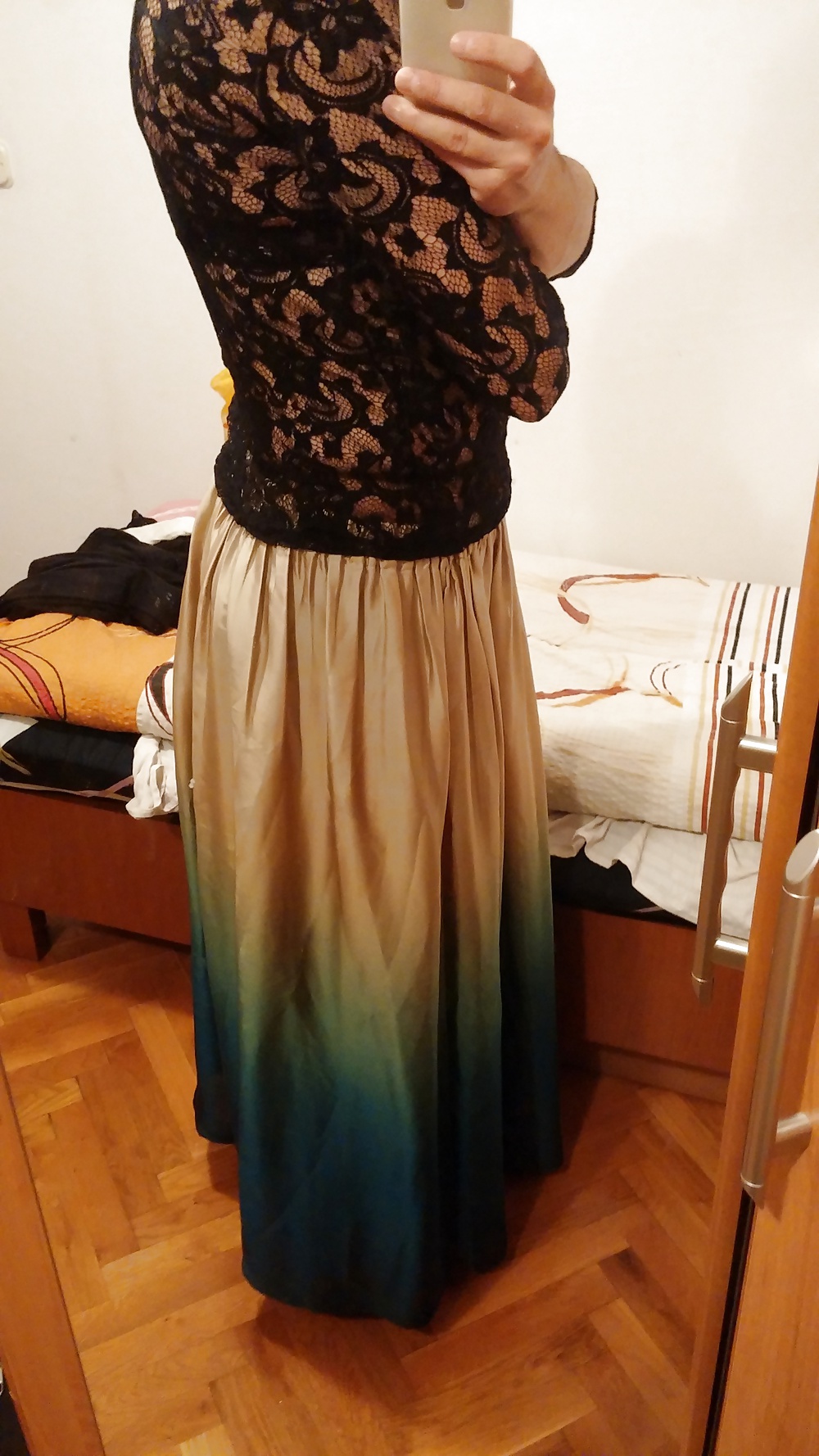 Miroslava
 #32981318