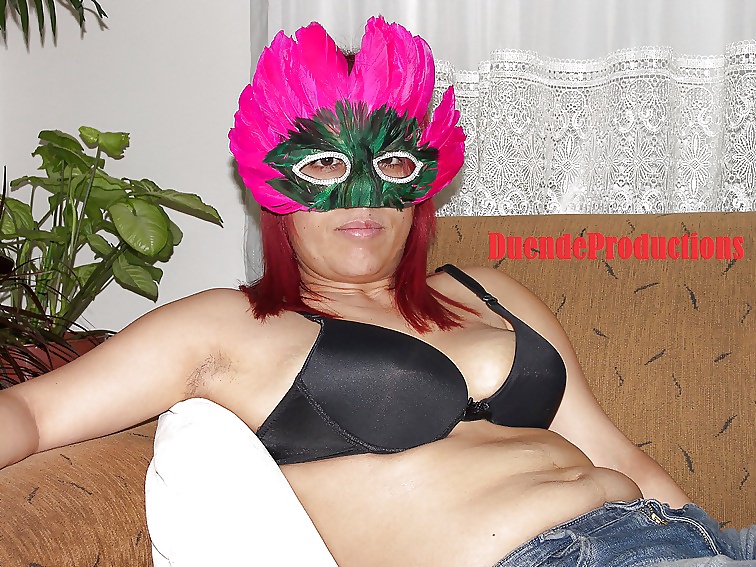 DUENDEPRODUCTIONSxxx #27624407
