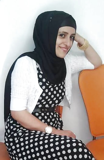 Turbanli hijab árabe turco asiático afet
 #24406094