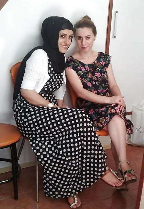 Türkisch Turban Hijab Araber Asiatisch Katastrophe #24406101